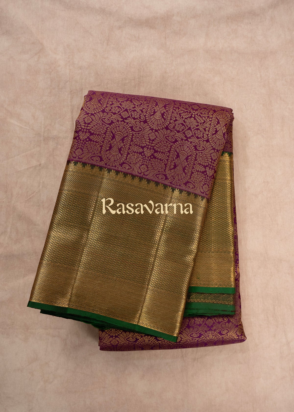 Magenta Pure Silk Kanchipuram Pattu Saree with Bottle Green Border