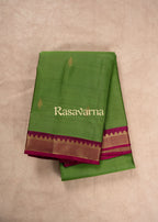 Parrot Green Pure Silk Kanchipuram Pattu Saree with Magenta Border