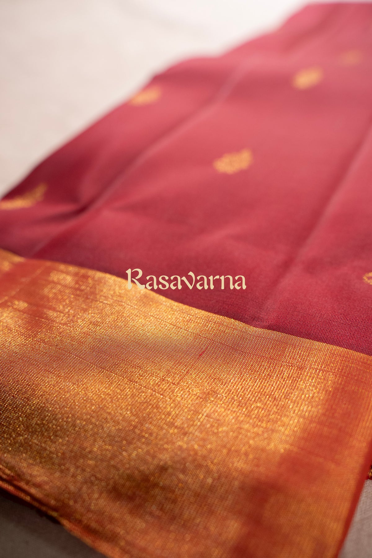 Red Pure Silk Kanchipuram Pattu Saree with Gold Border