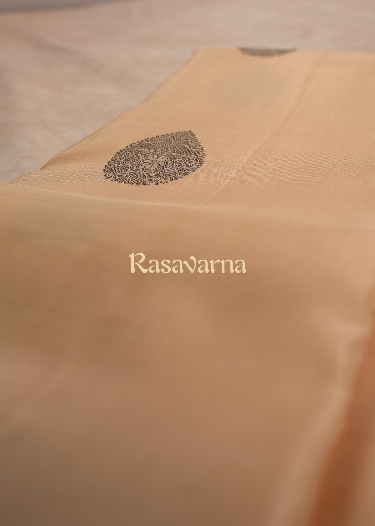 Beige Pure Silk Kanchipuram Pattu Saree with Beige Border