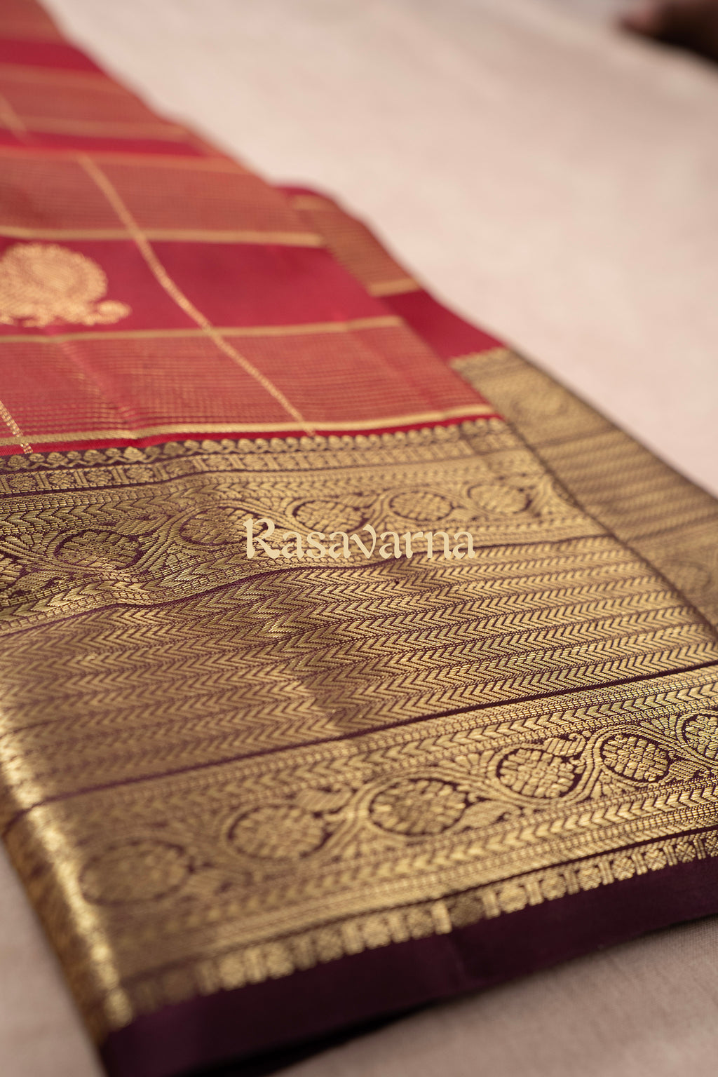 Red Pure Silk Kanchipuram Pattu Saree with Chocolate Border