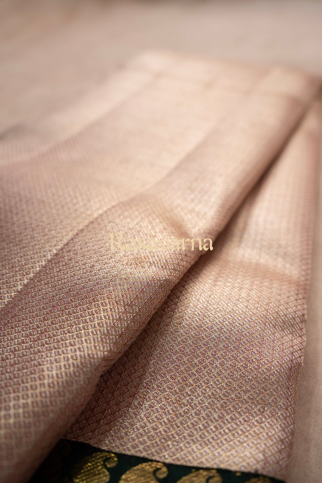 Rose Gold Pure Silk Kanchipuram Pattu Saree with Bottle Green Border