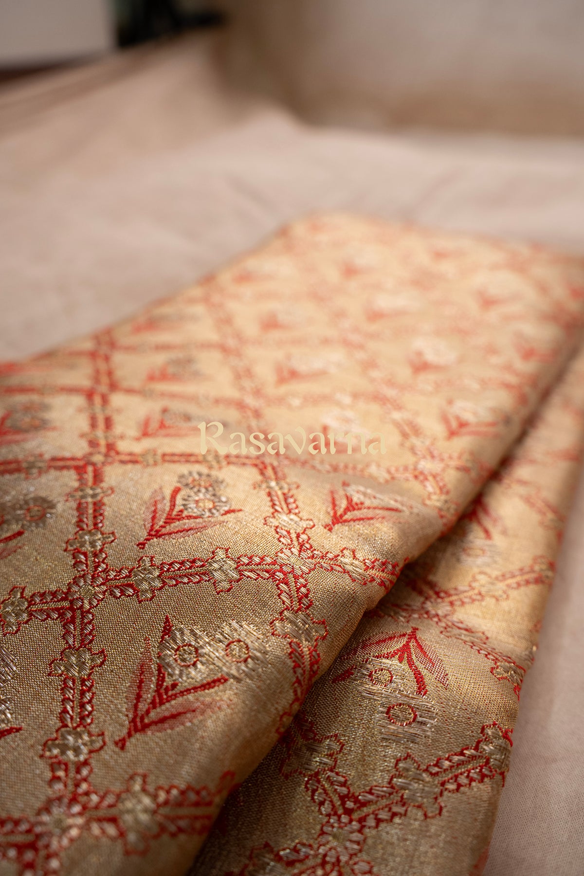 Red Pure Silk Kanchipuram Pattu Saree with Deep Red Border