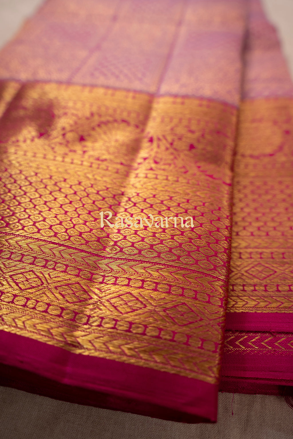 Onion Red Pure Silk Kanchipuram Pattu Saree with Rani Pink Border