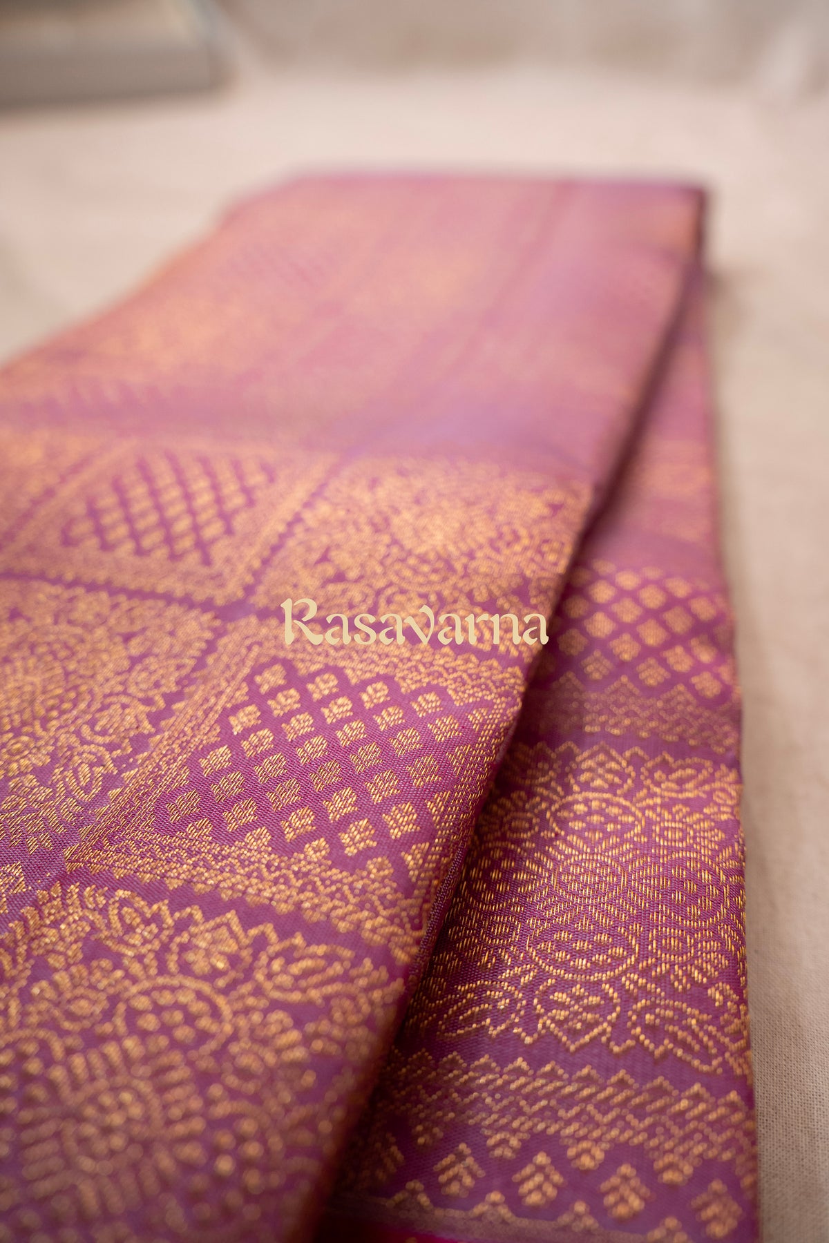Onion Red Pure Silk Kanchipuram Pattu Saree with Rani Pink Border