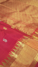 Red Pure Silk Kanchipuram Pattu Saree with Red Border