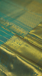 Turquise Pure Silk Kanchipuram Pattu Saree with Turquise Border