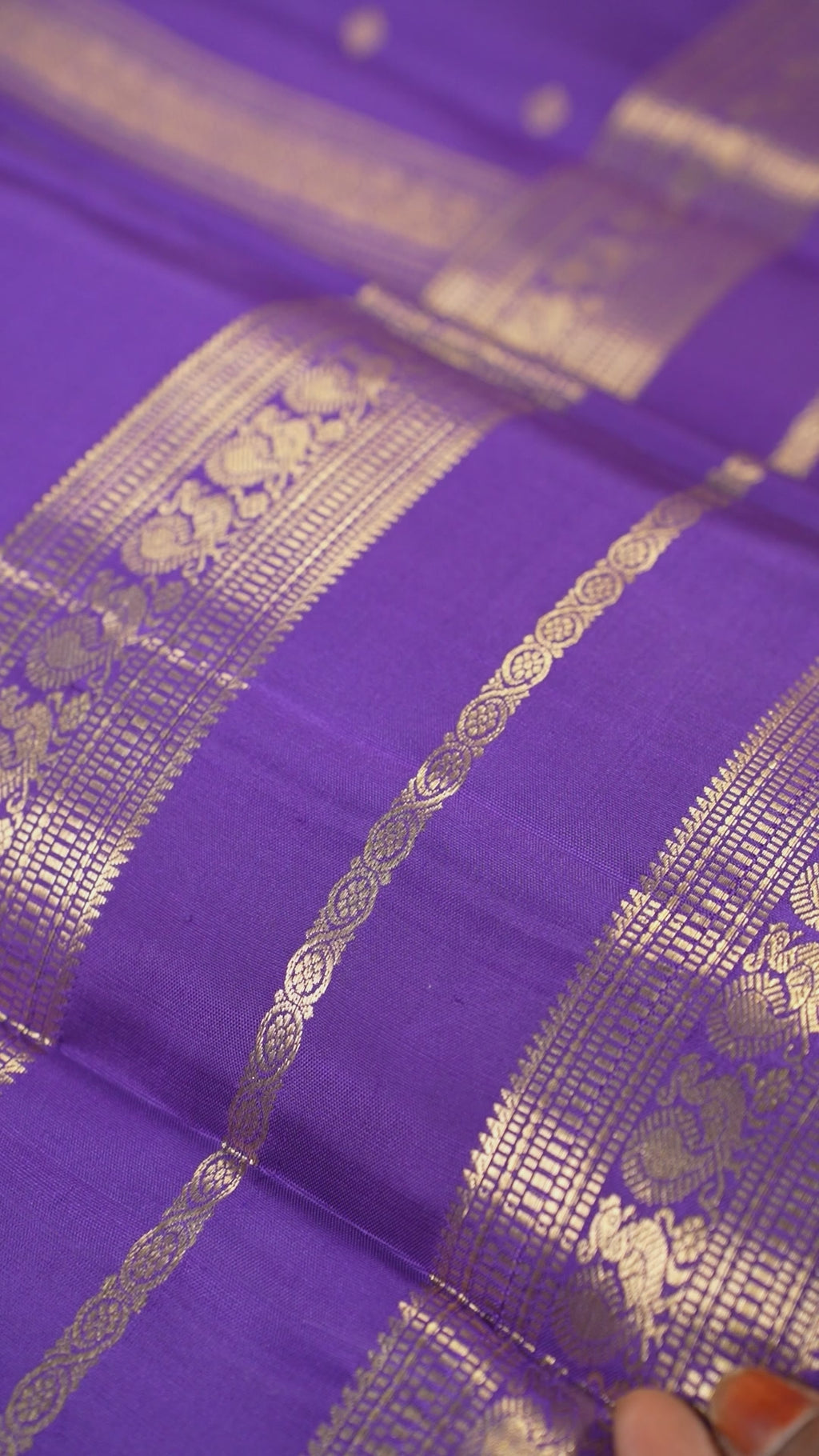 Violet Pure Silk Kanchipuram Pattu Saree with Violet Border