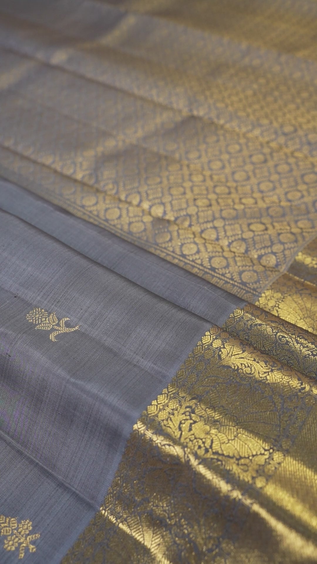 Elephant Grey Pure Silk Kanchipuram Pattu Saree with Grey Border