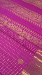 Roja Pink Pure Silk Kanchipuram Pattu Saree with Roja Pink Border